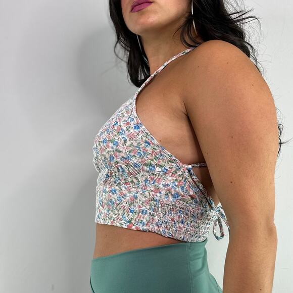 Unique Vintage Floral Print Halter Crop Top - Picture 2 of 8
